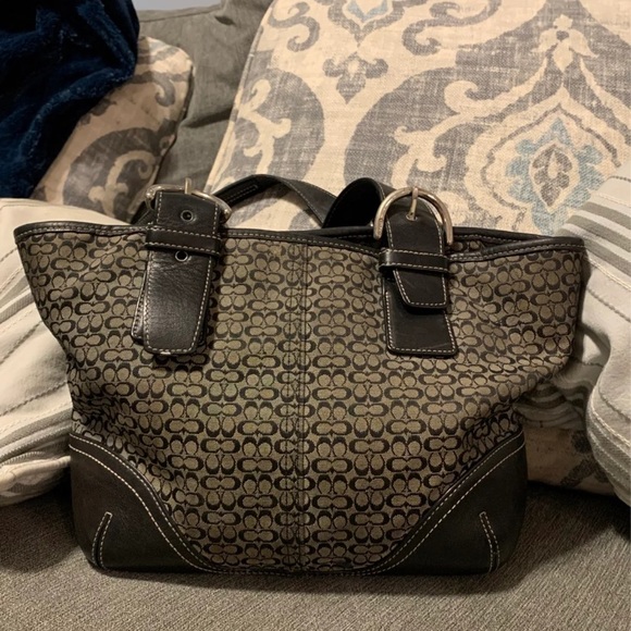 Coach Purse - Picture 3 of 3